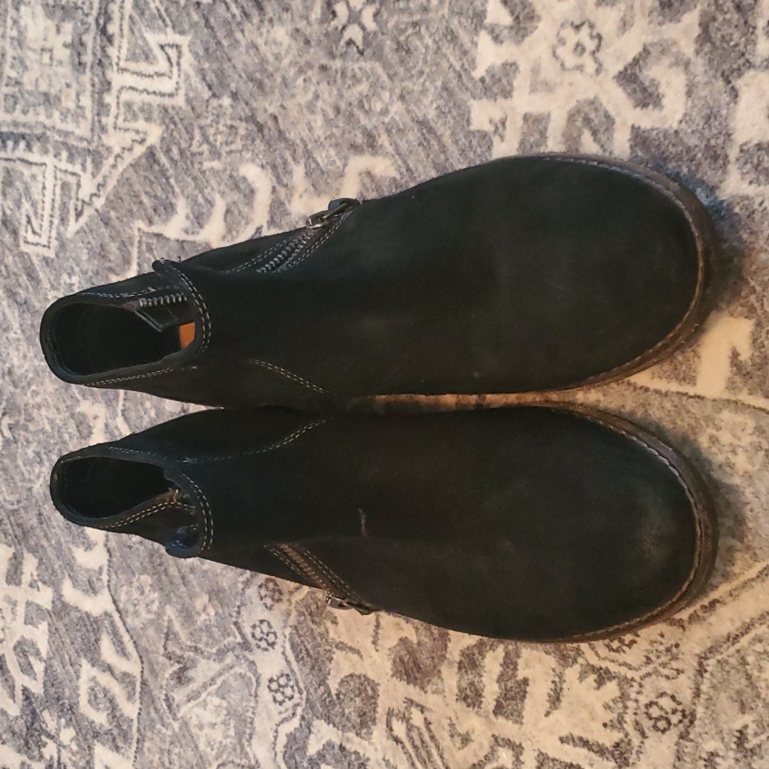 Clark's Zip Booties